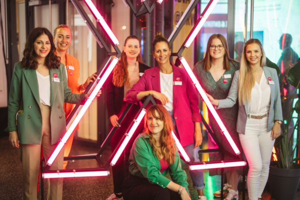 BRND-X-Lounge macht Netzwerken zum Erlebnis