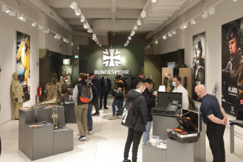 08.04.2022
oberhausen, centro - bundeswehr