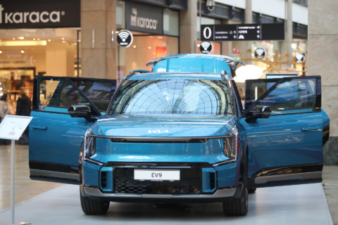 08.11.2023 oberhausen, westfield centro - KIA