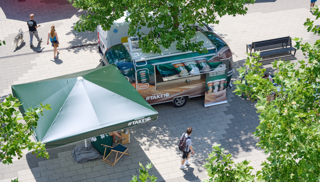 Erfrischende Pause mit Starbucks