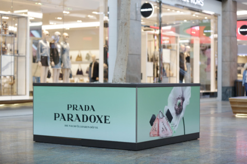 16.09.2024
oberhausen, westfield centro - Prada  © marc vollmannshauser tel. 015125312120 vollmannshauser@me.com